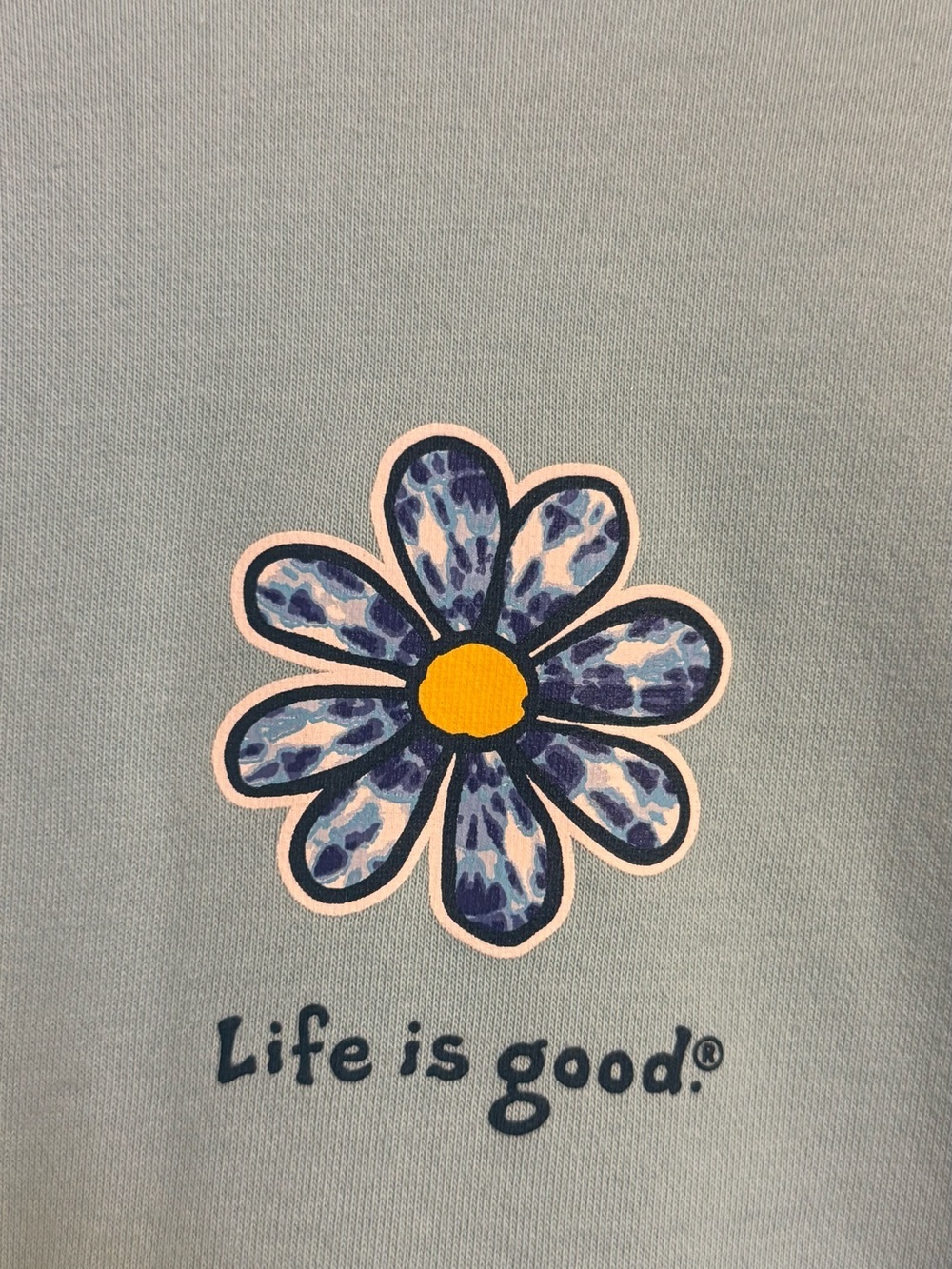 Life Is Good Light Blue Daisy Sweatshirt with Cute Center Size XS